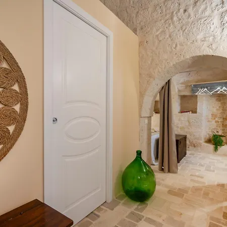 Guesthost - Trullo Cargiulo - Rustic Elegance * מרטינה פרנקה