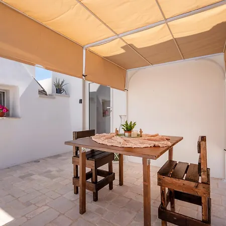 Trullo Cargiulo: Rustic Elegance In Апартаменты Мартина-Франка