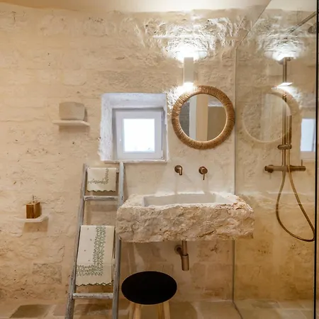 Trullo Cargiulo: Rustic Elegance In Apartment Martina Franca